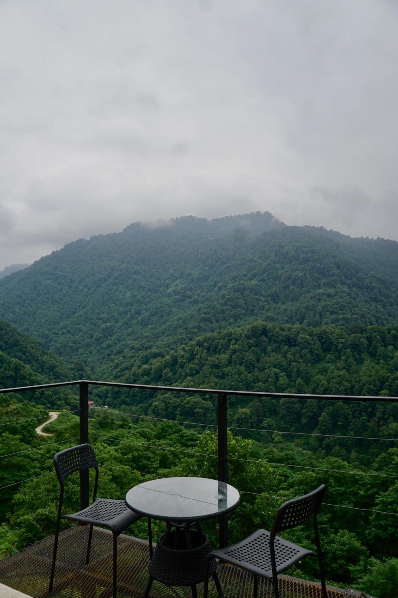 Mtirala Glamping 호텔 Chakvistavi 외부 사진